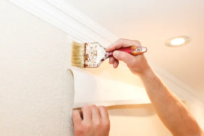 Pose de papier peint à Catigny — revêtements muraux et toiles de verre
